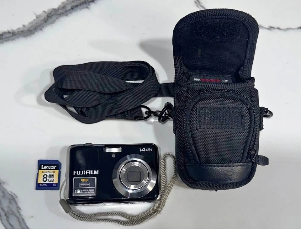 Fujifilm FinePix AV150 Digital Camera - Black