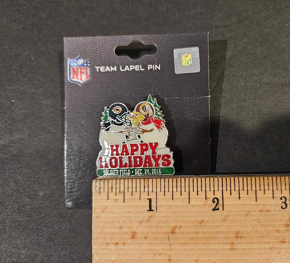 2016 Redskins vs Bears Game Day Pin - photo 2