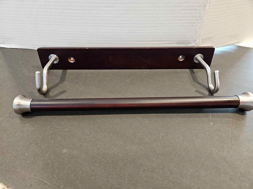 Wooden Paper Towel Holder - photo 2