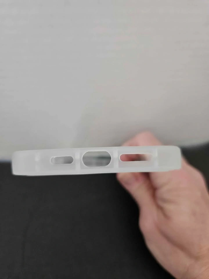 New Initial R iPhone 14 Plus Case - photo 2