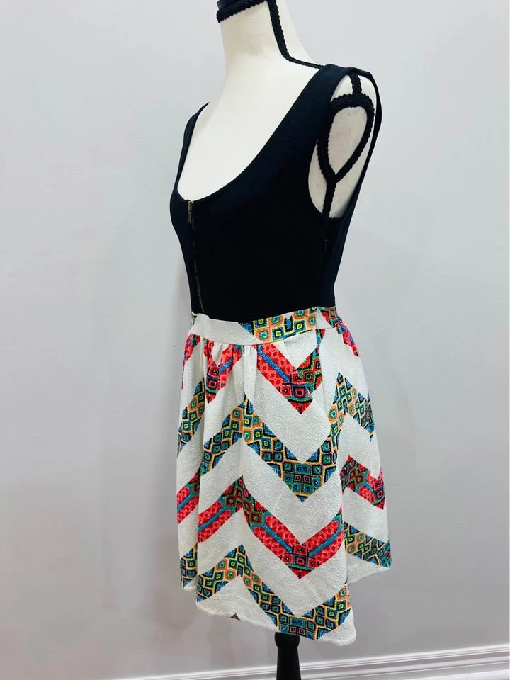 EUC MAEVE Anthropologie Tank Bodice Dress White Chevron Skirt Si - photo 3