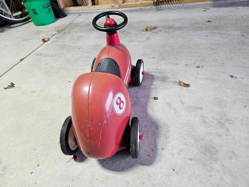 VTG Retired Radio Flyer Little Red Roadster Race Car #8 - photo 5