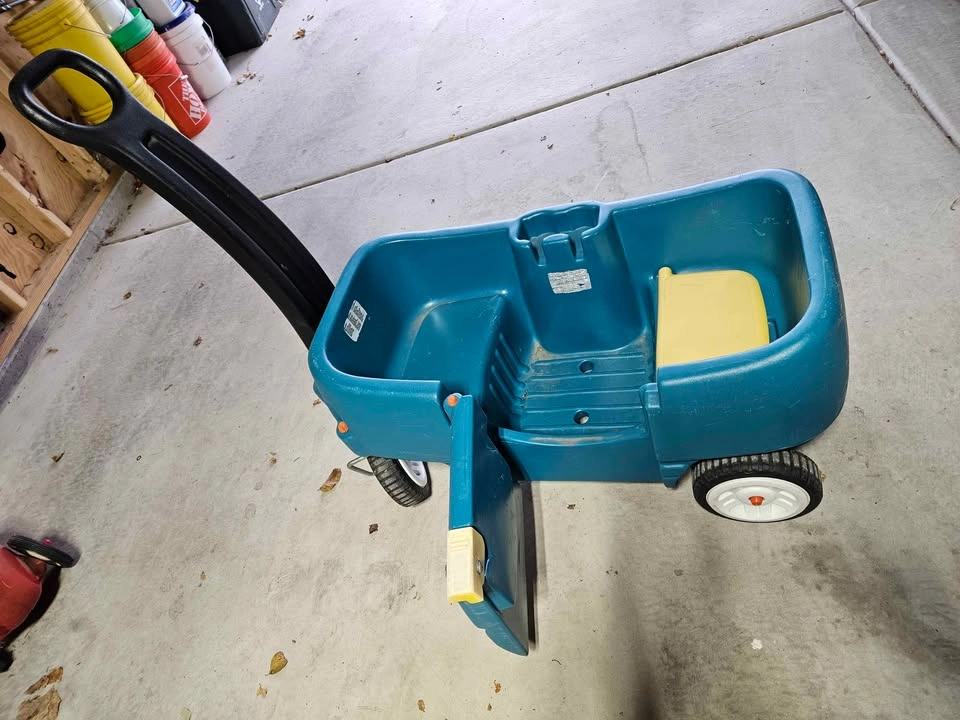 Step 2 Children's Pull Wagon - photo 2