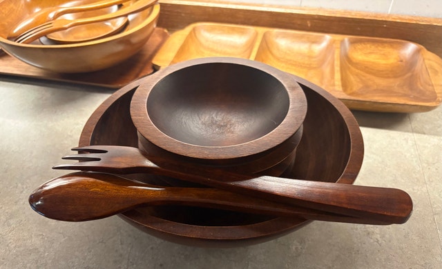 MCM Baribocraft wooden bowls set.