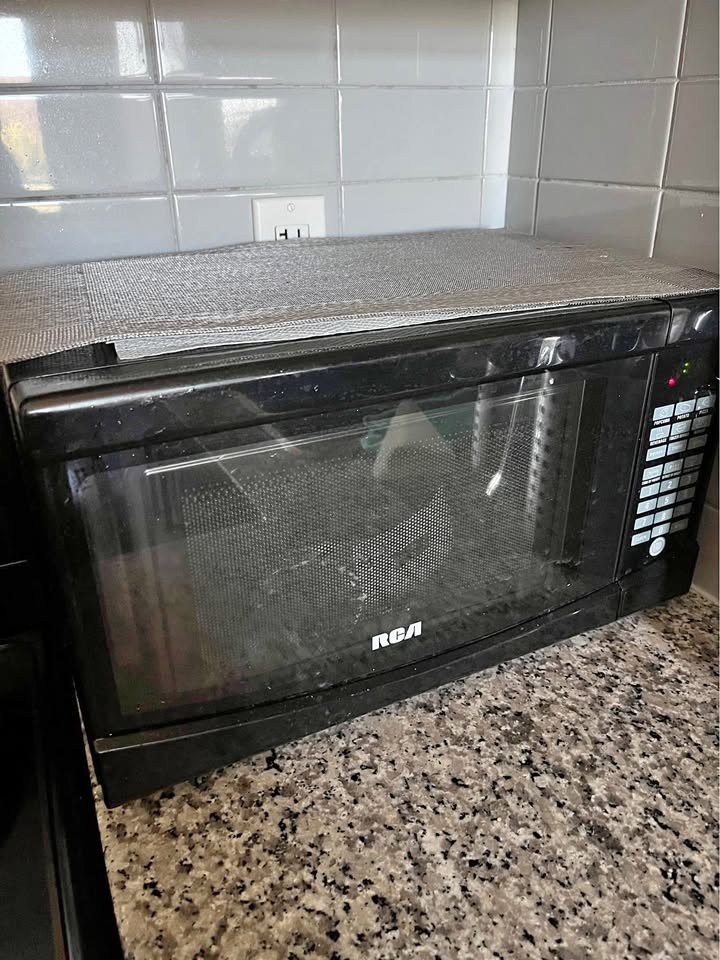 Microwave