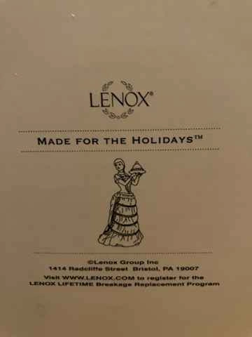 2008 Lenox Made for the Holidays 9" Figurine - photo 3