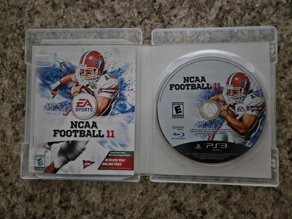 NCAA Football 11 Sony PlayStation 3 PS3 Game Complete With Manua - photo 2
