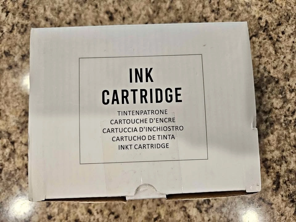 New Box of 15 Ink Replacement Cartridges for 270 271 XL Black an