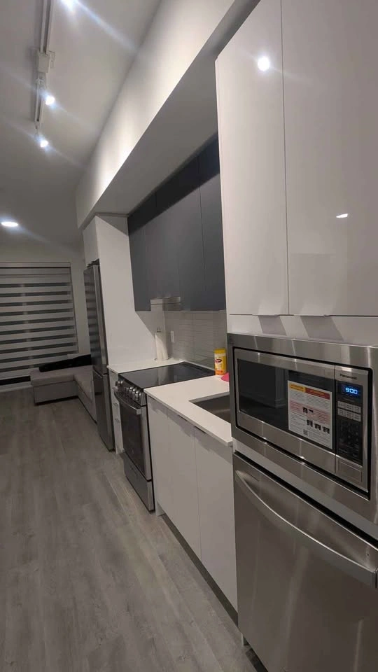 1 Bed 1 Bath Apartment for Rent Mississauga - photo 4
