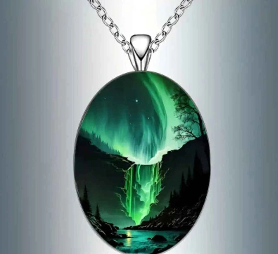 Elegant Northern Lights Oval Pendant Necklace - photo 3