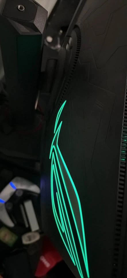 ASUS ROG Strix 27” 4K HDR USB-C Gaming Monitor (XG27UCG) - photo 5