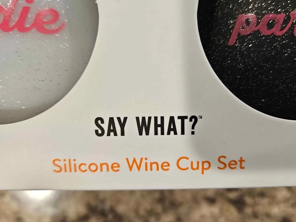 New Unused Silicone Bride Wine Cup Set - photo 4