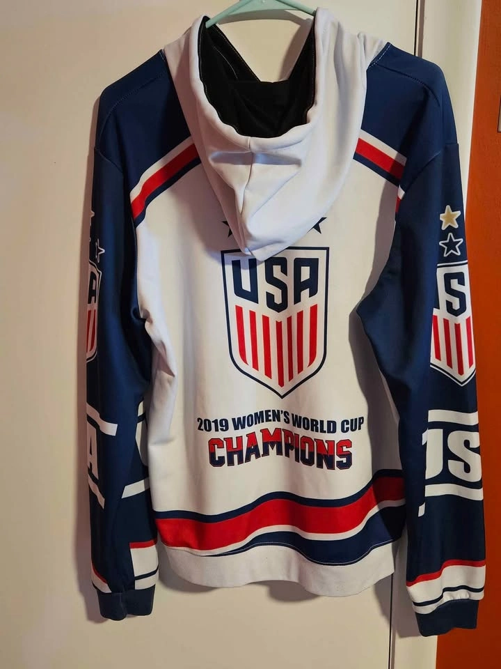 2019 Women's World Cup Soccer Champions Hoodie L - photo 2
