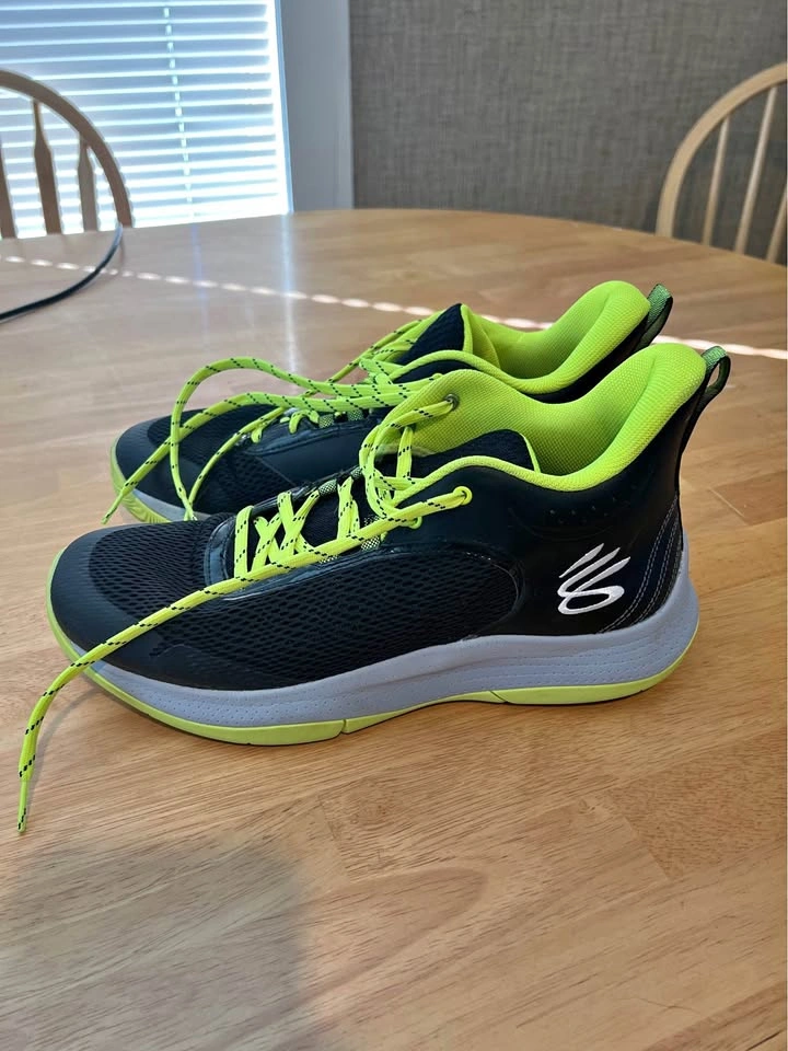Under Armour Curry 3Z6 Black Volt Basketball Shoes Size 11