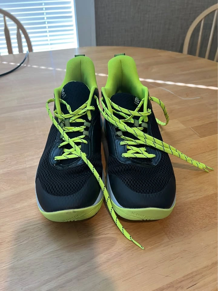 Under Armour Curry 3Z6 Black Volt Basketball Shoes Size 11 - photo 2