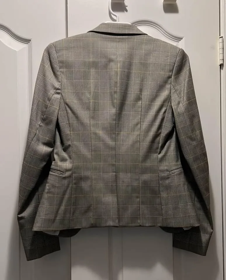 H&M blazer size 0 {never worn} image indicator(3)