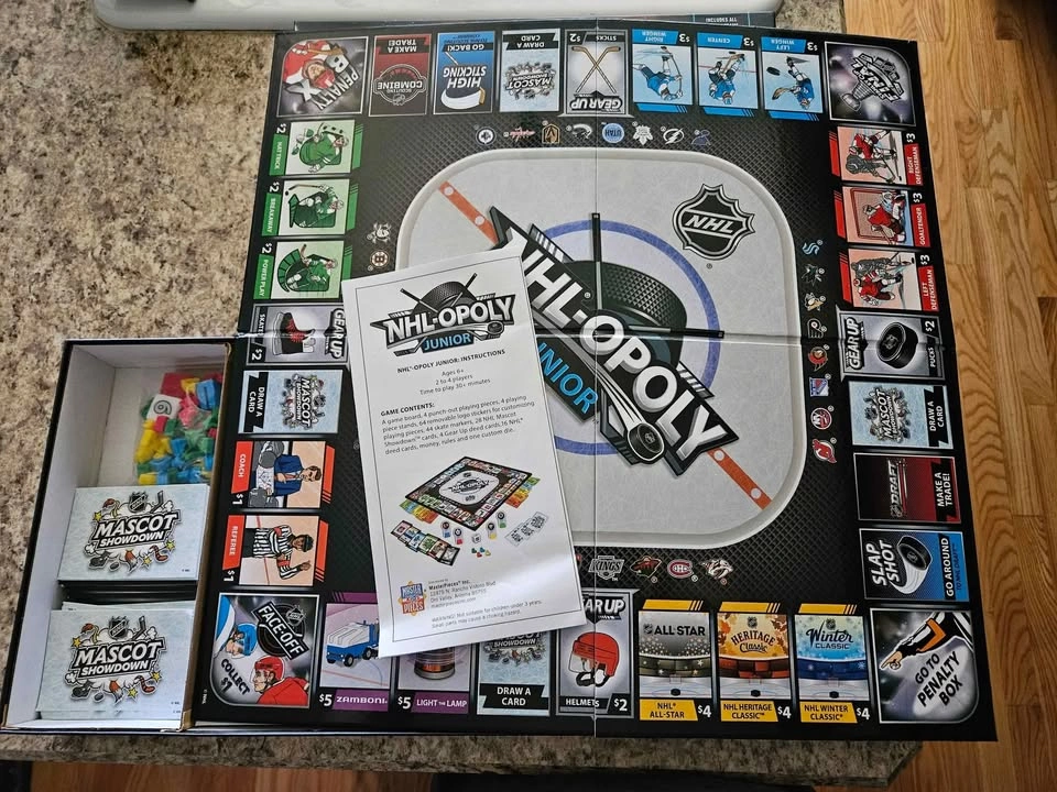 NHL-Opoly Junior Board Game - Hockey Kids Monopoly - photo 2