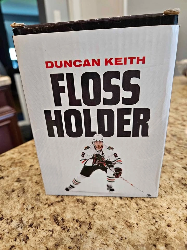 NEW Chicago Blackhawks Duncan Keith "Teeth" Floss Holder