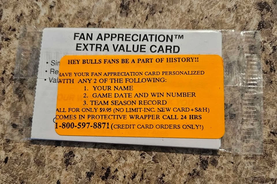 Chicago Bulls Fan Appreciation Cards - 3 Peat Banners, Benny the - photo 2