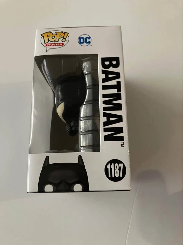 Funko Pop! Movies The Batman # 1187 - photo 3