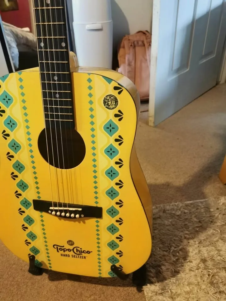 Topo Chico Acoustic Guitar - photo 3