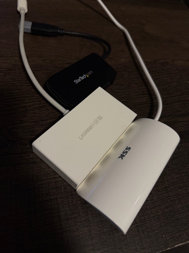 Brand new docking hubs - photo 2