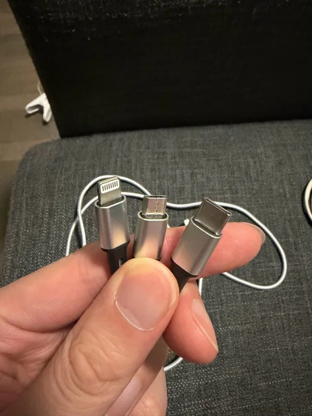 Multi type charging cable - photo 3