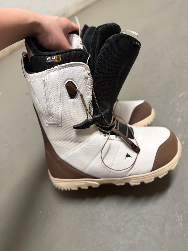 Burton Snowboarding Boots Size US12