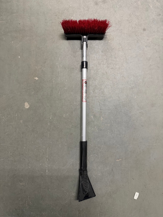 Extendable Auto Snow Brush with Ice Scraper
