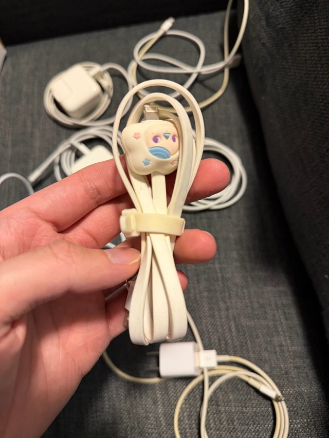 Used Apple Lightning Cables