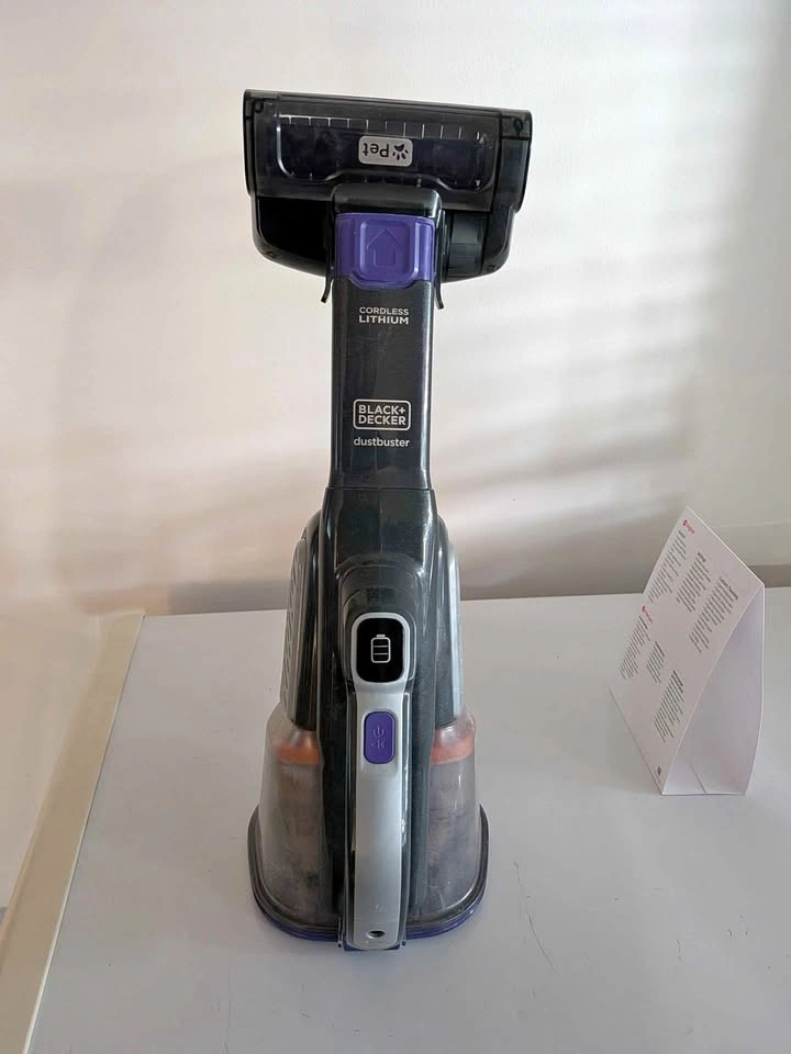 Black + Decker Dustbuster Handheld Vacuum Pet