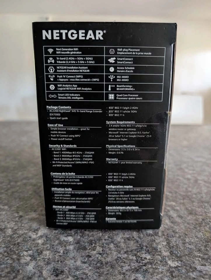 Netgear Nighthawk Mesh Extender EX7500 - photo 2