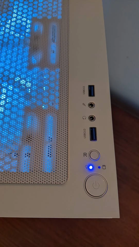 Snow White Gaming PC | Ryzen 5 5600 - RX 6700 XT - 16GB DDR4 - photo 4