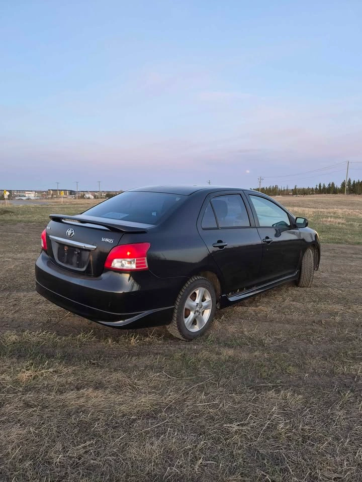 2007 Toyota Yaris - photo 2