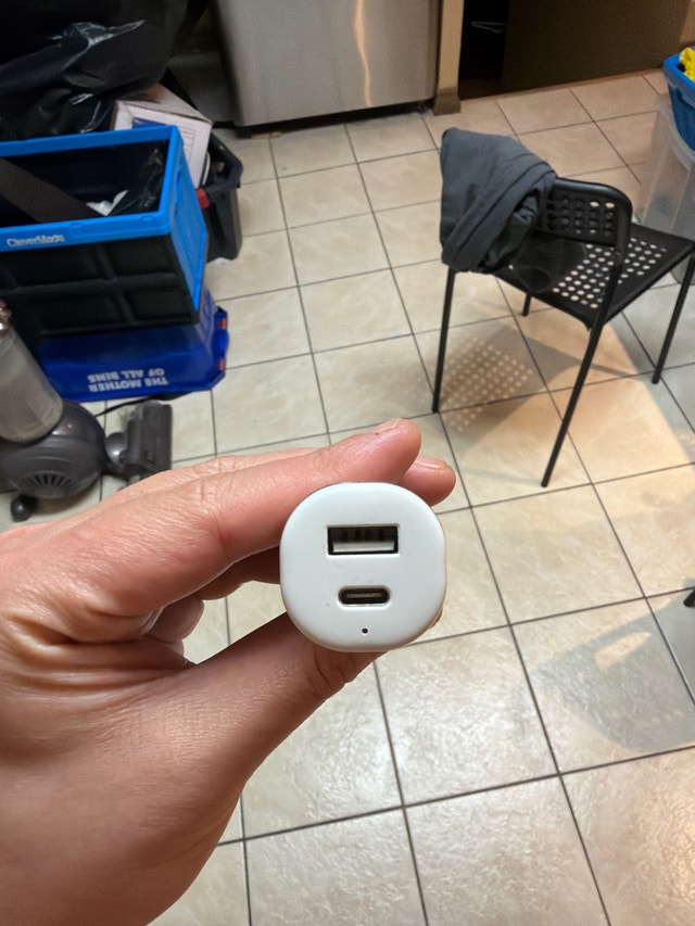 Ubiolabs Car Charger - photo 3