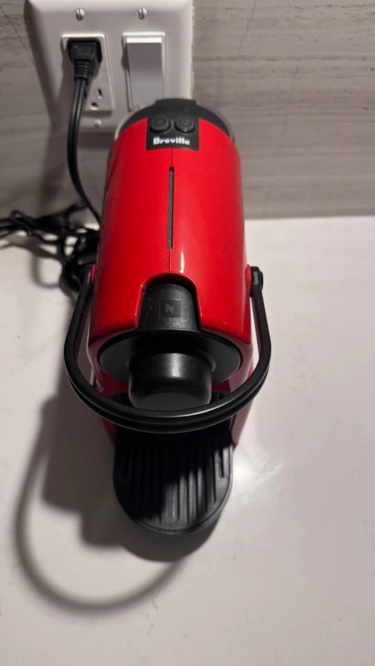 Nespresso Inissia Espresso Machine by Breville - photo 2