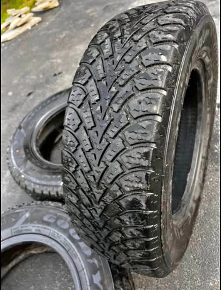 Winter tires 195/70R14 - Goodyear Nordic Winter