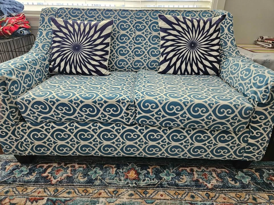 3-Piece Sofa Set: 1 Sofa, 2 Loveseats - photo 2