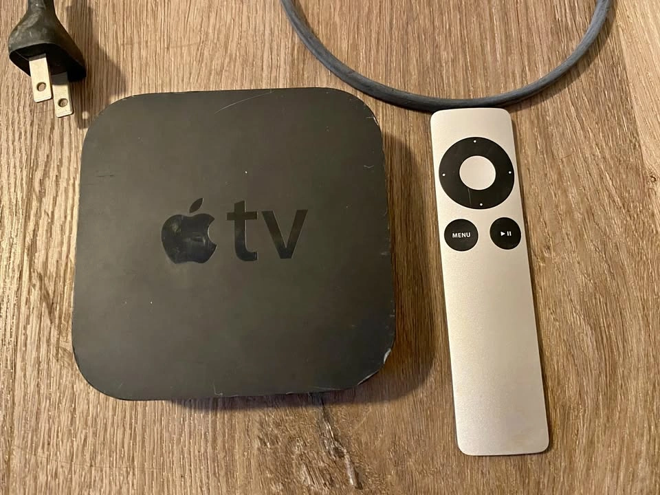 Apple TV 3rd Gen with Remote