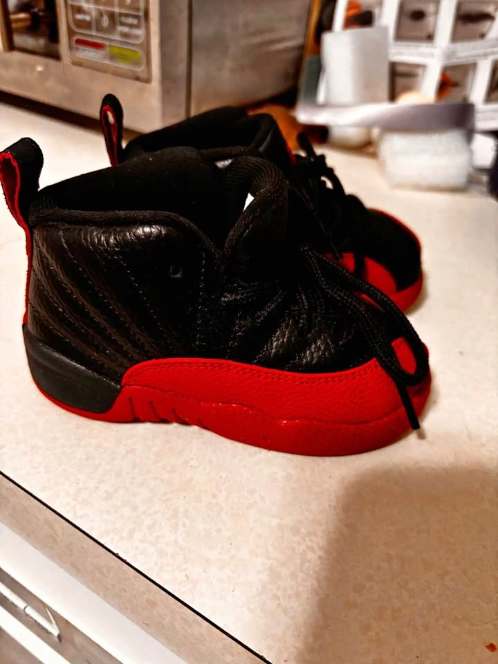 Jordan 12 "Flu Game" Toddler Size 7C