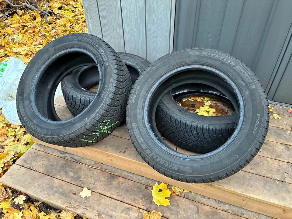 MICHELIN X-ICE SNOW Winter Tires 235/55/R17