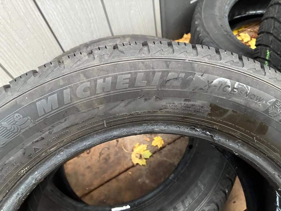 MICHELIN X-ICE SNOW Winter Tires 235/55/R17 - photo 4