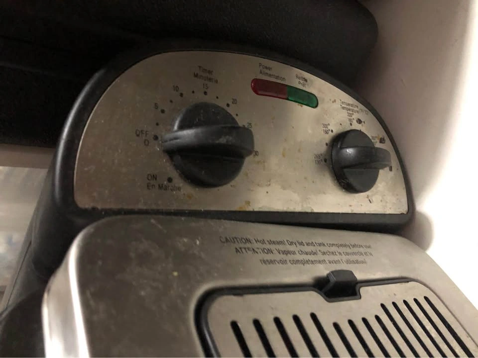 GE Deep Fryer - photo 2