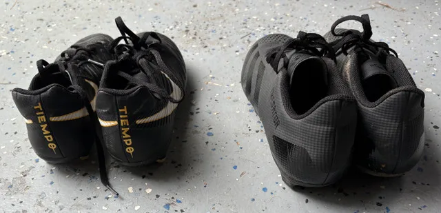 Soccer/Rugby Cleats image indicator(2)