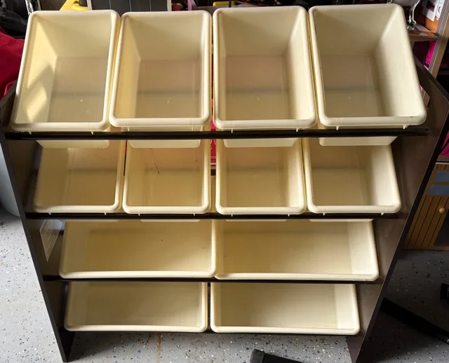 Humble Crew Toy Organizer with 12 Bins image indicator(2)