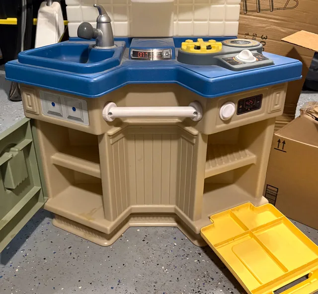 Little Tikes Kitchen image indicator(2)