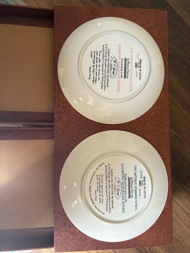 Knowles Collector Plates image indicator(2)