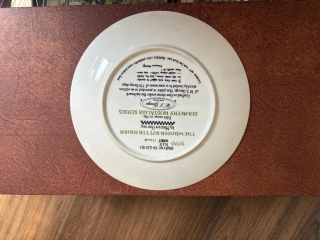 Knowles Collector Plates image indicator(10)