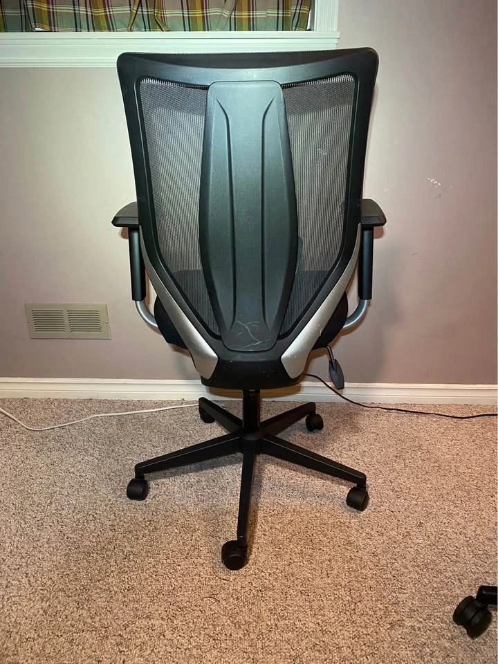 ergonomic office chair(delivery available) - photo 3