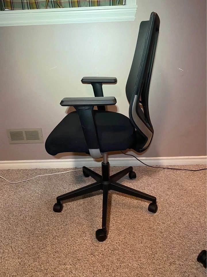 ergonomic office chair(delivery available) - photo 4